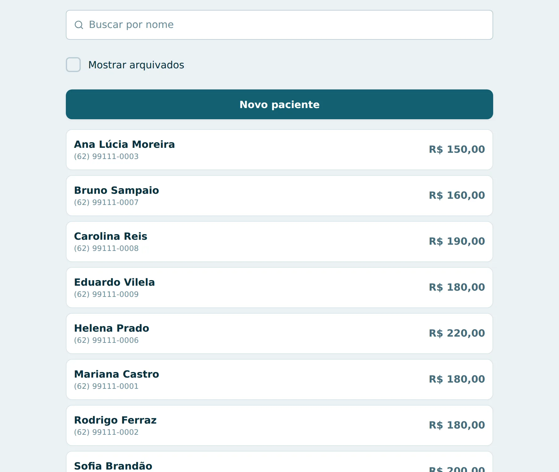 Lista de pacientes do PSI Finance, com busca por nome, alternador de arquivados e o valor padrão da sessão de cada pessoa